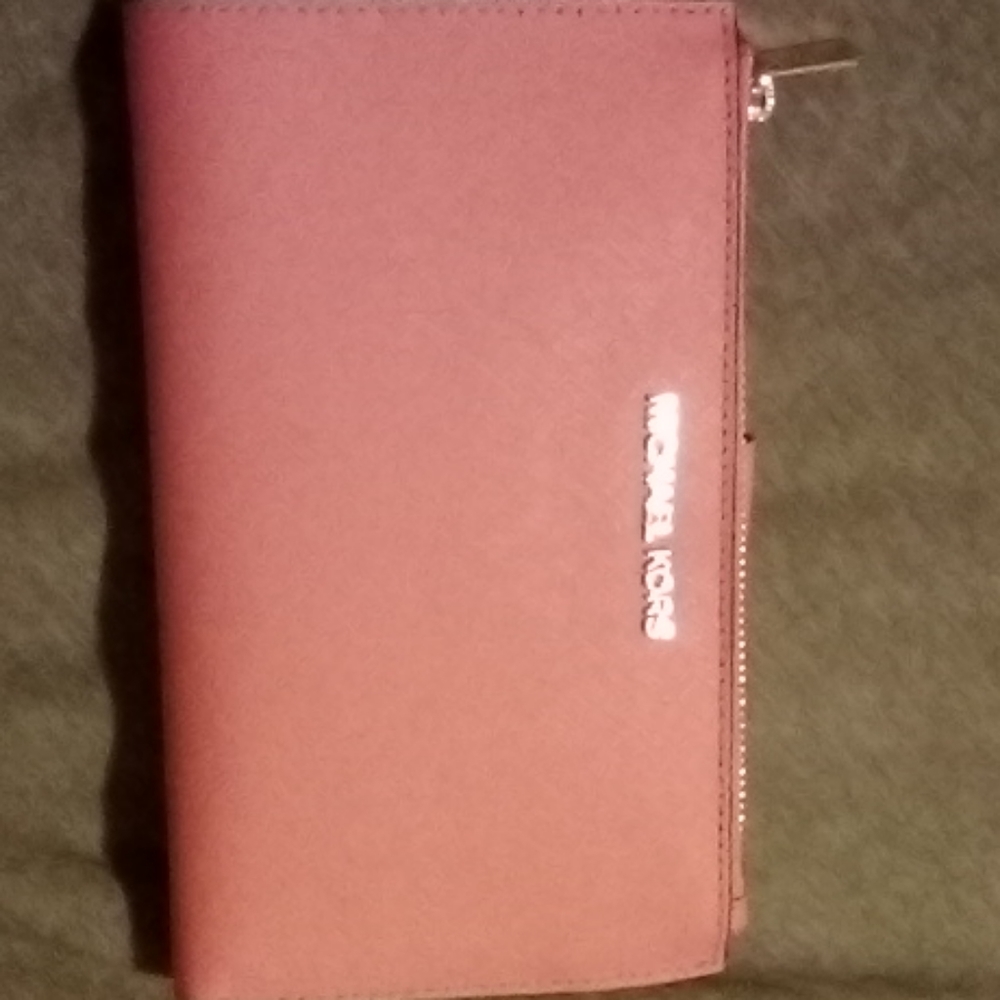 Wristlet